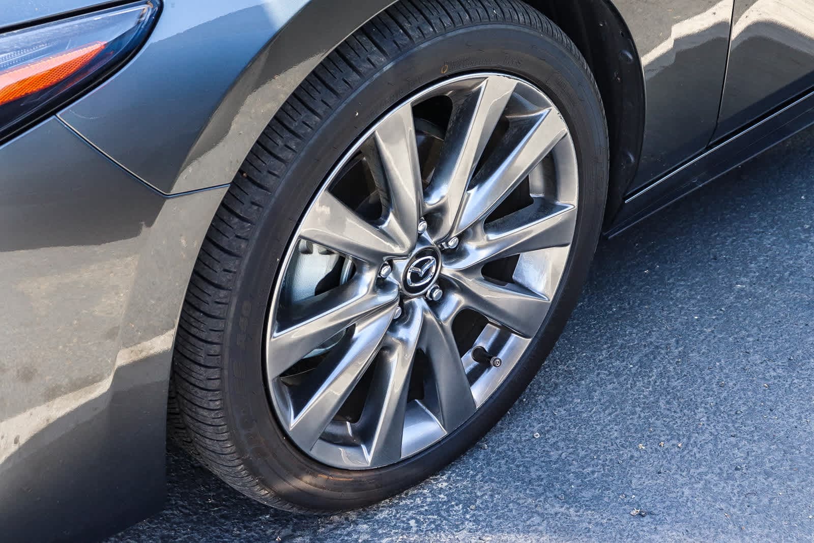 2023 Mazda Mazda3 Sedan 2.5 S Premium photo 4