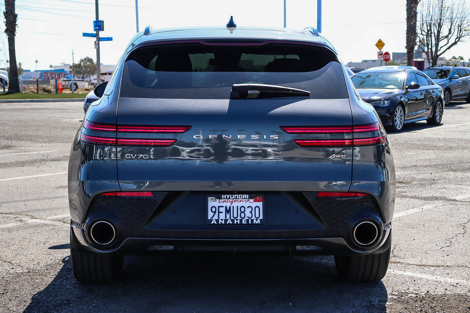 Thumbnail: 2023 Genesis GV70 - 7