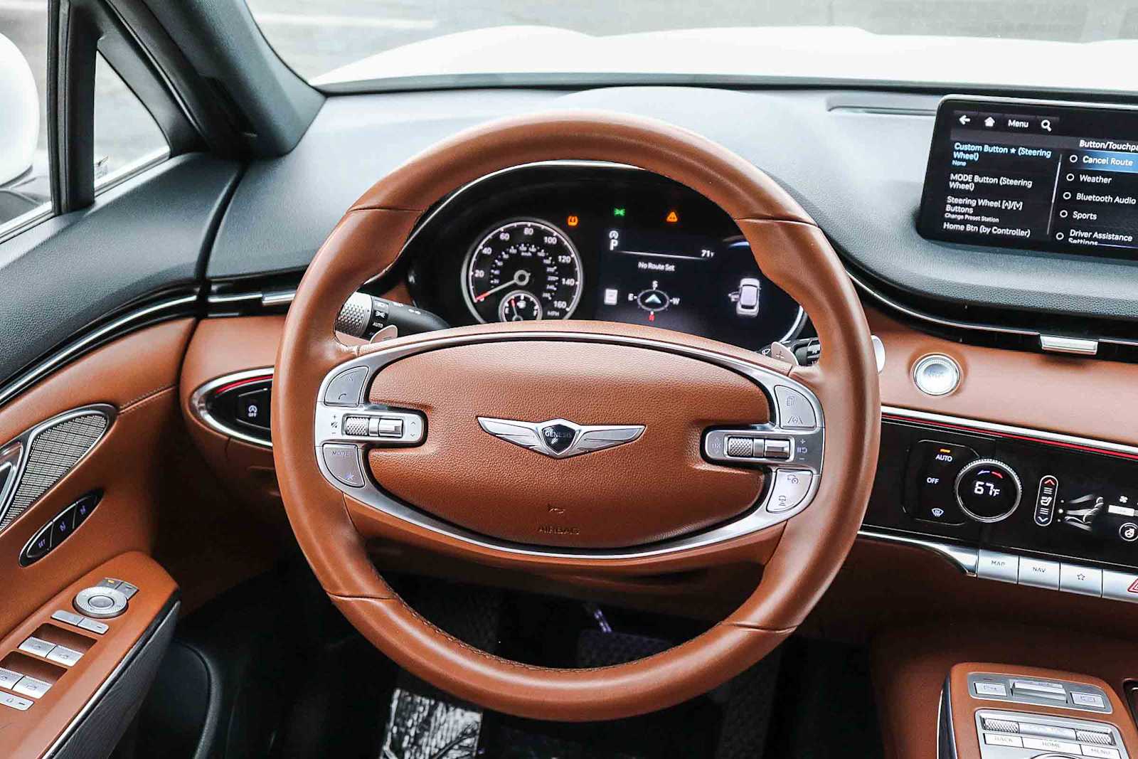 Thumbnail: 2023 Genesis GV70 - 17