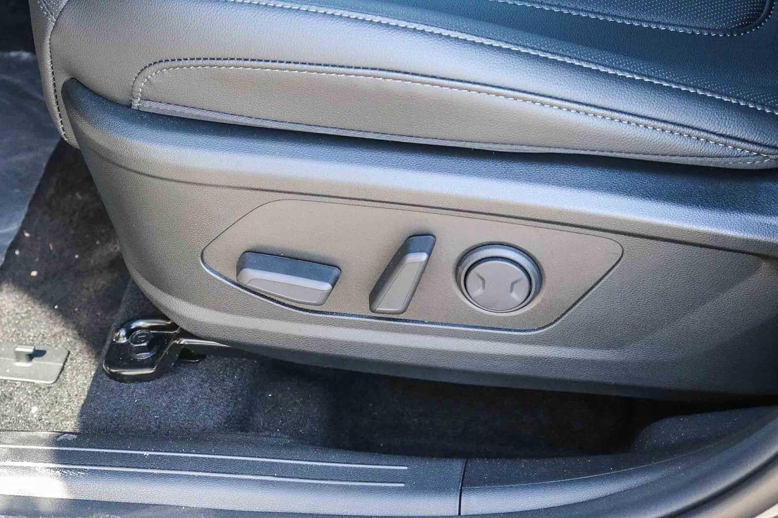 Thumbnail: 2026 Hyundai Santa Cruz - 24