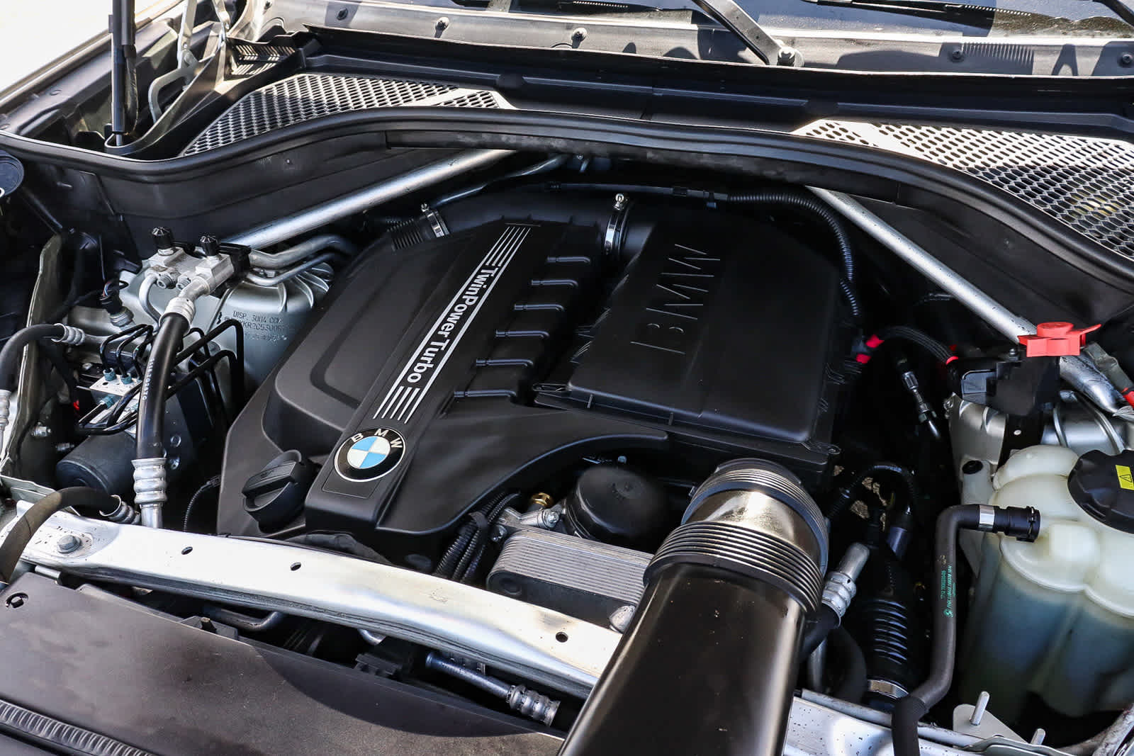 Thumbnail: 2016 BMW X5 - 35