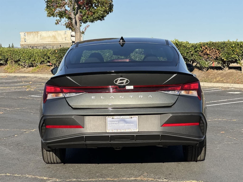 Certified 2025 Hyundai Elantra SEL Sport Sedan