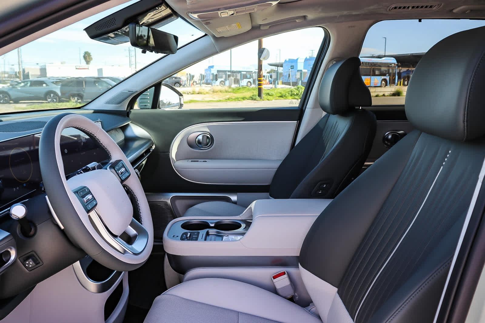 Thumbnail: 2026 Hyundai Ioniq - 24