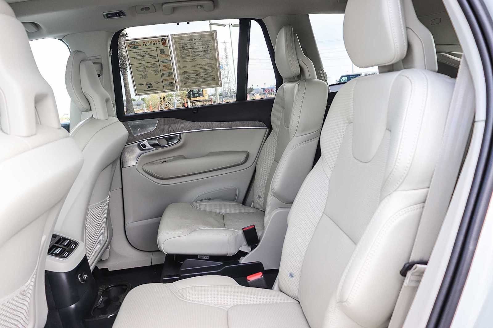 Thumbnail: 2020 Volvo XC90 - 18