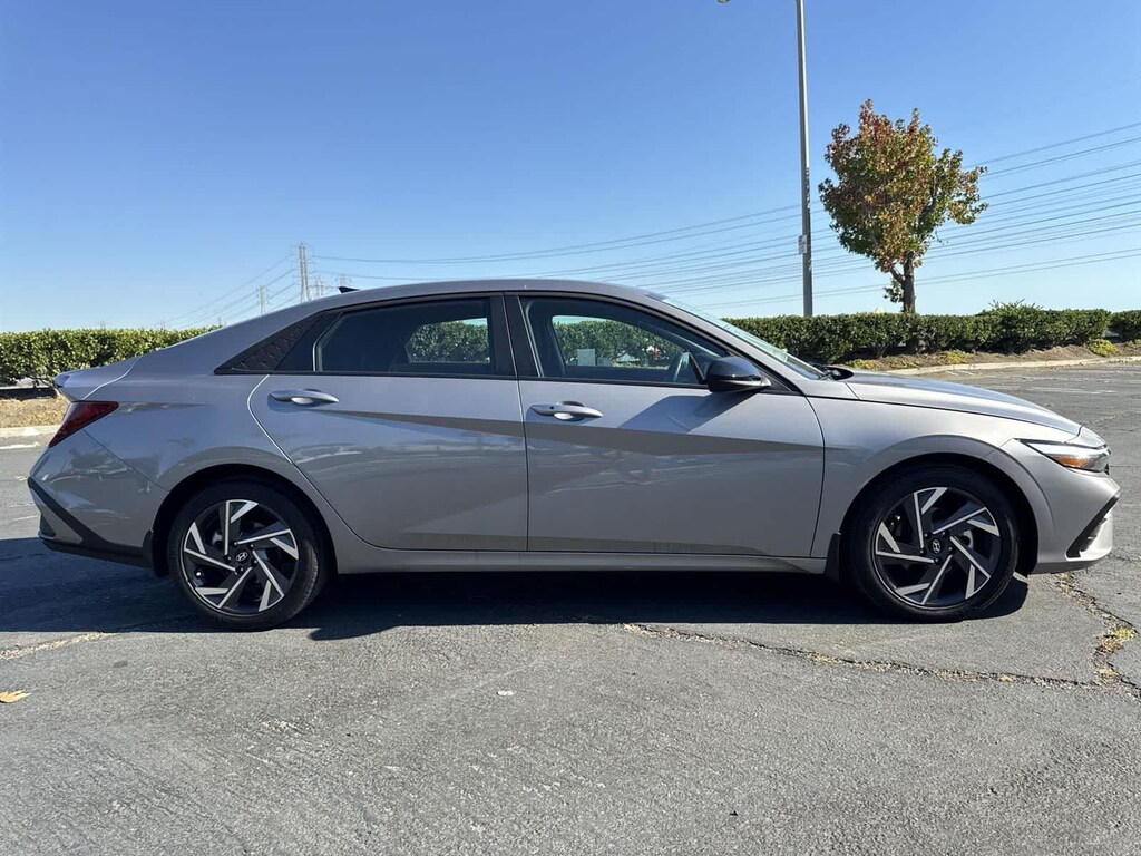 Certified 2025 Hyundai Elantra SEL Sport Sedan
