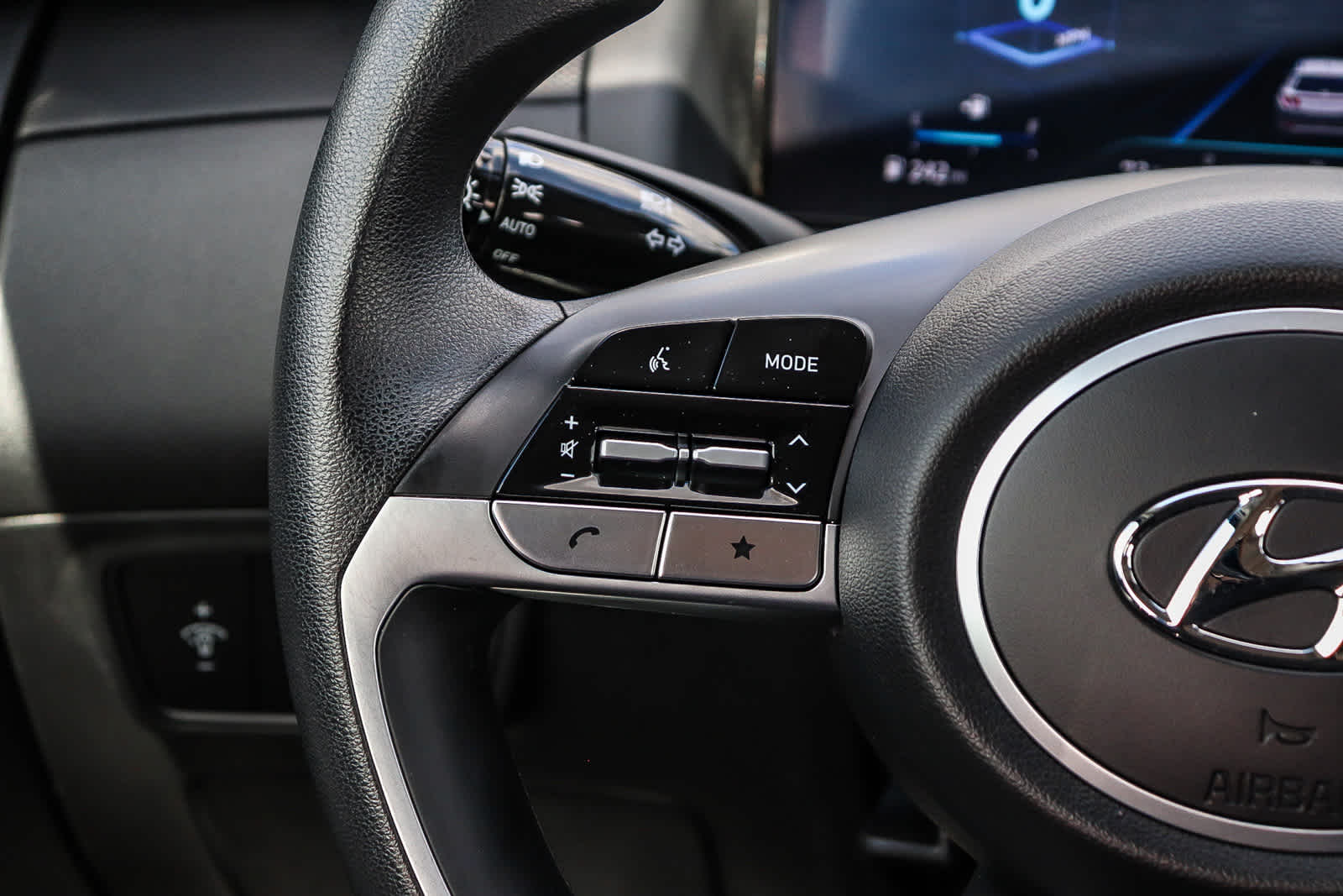 Thumbnail: 2024 Hyundai Tucson - 18