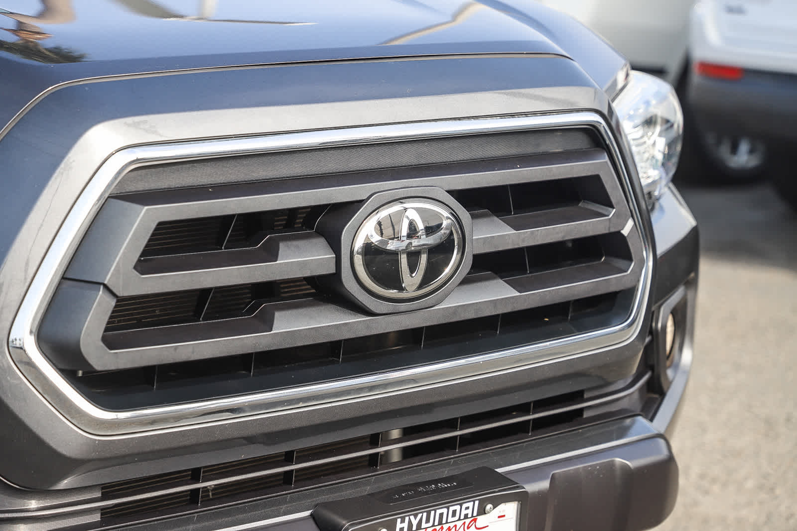 Thumbnail: 2023 Toyota Tacoma - 5