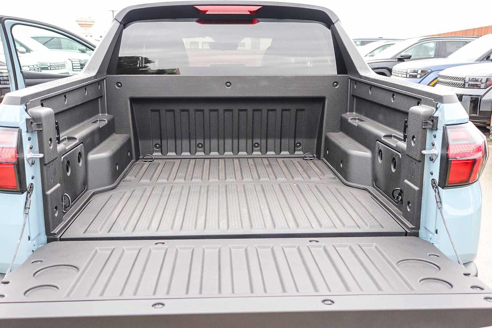 Thumbnail: 2026 Hyundai Santa Cruz - 13