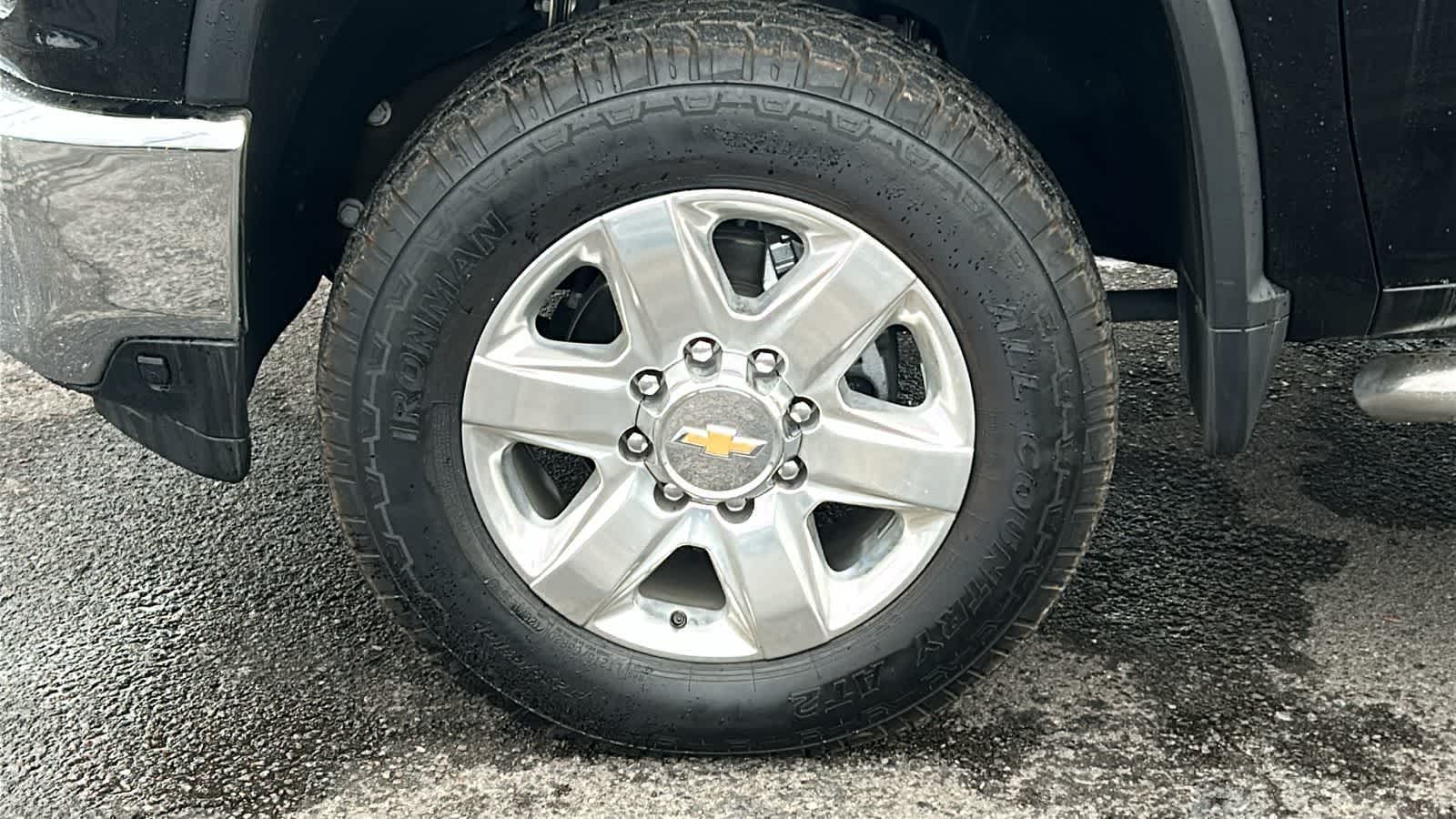 Thumbnail: 2021 Chevrolet Silverado 2500 - 6