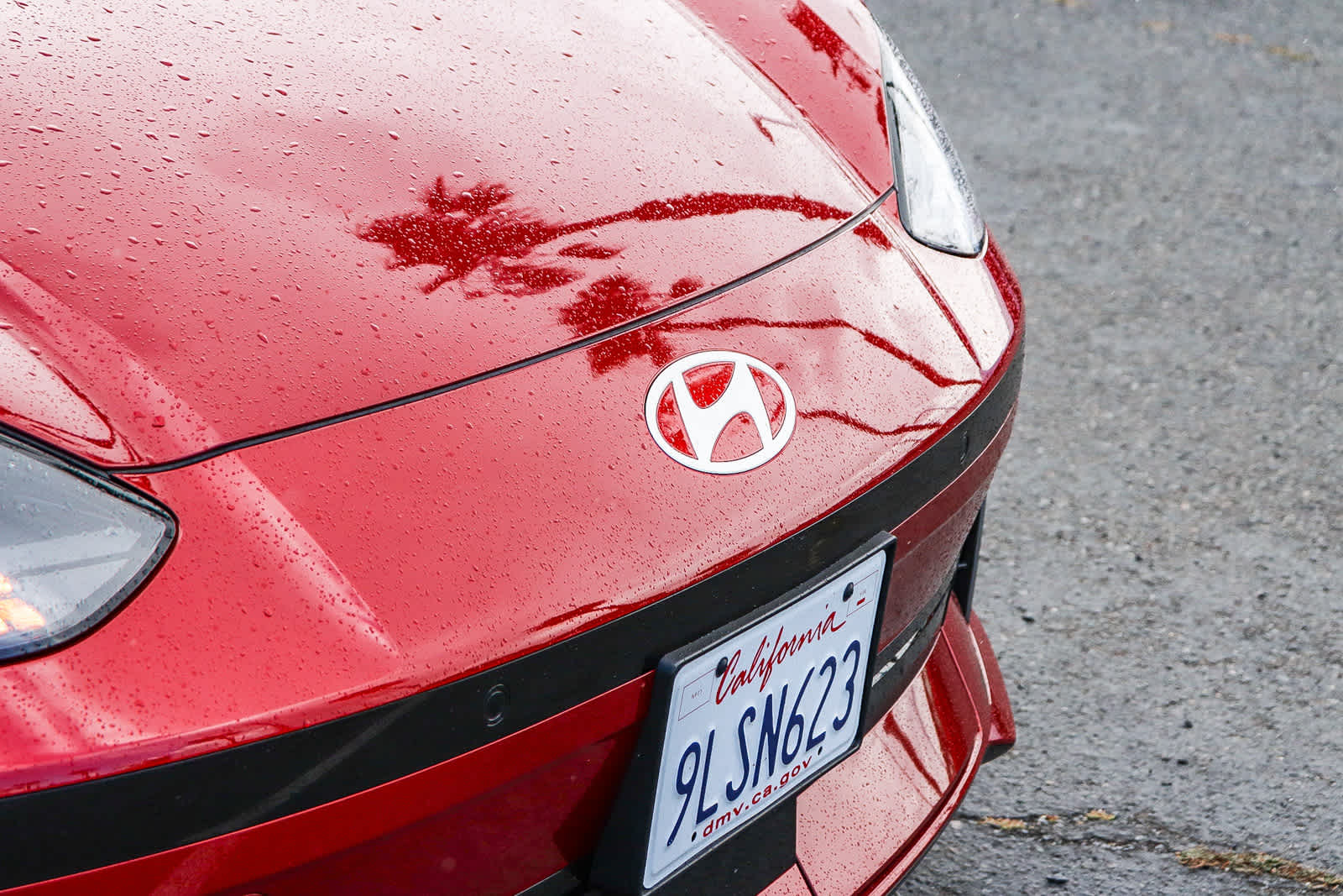 2024 Hyundai IONIQ 6 SE photo 4