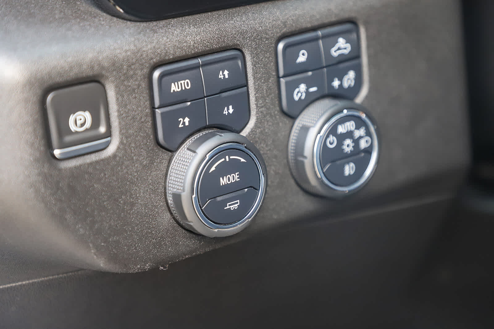 Thumbnail: 2023 Chevrolet Silverado 1500 - 25