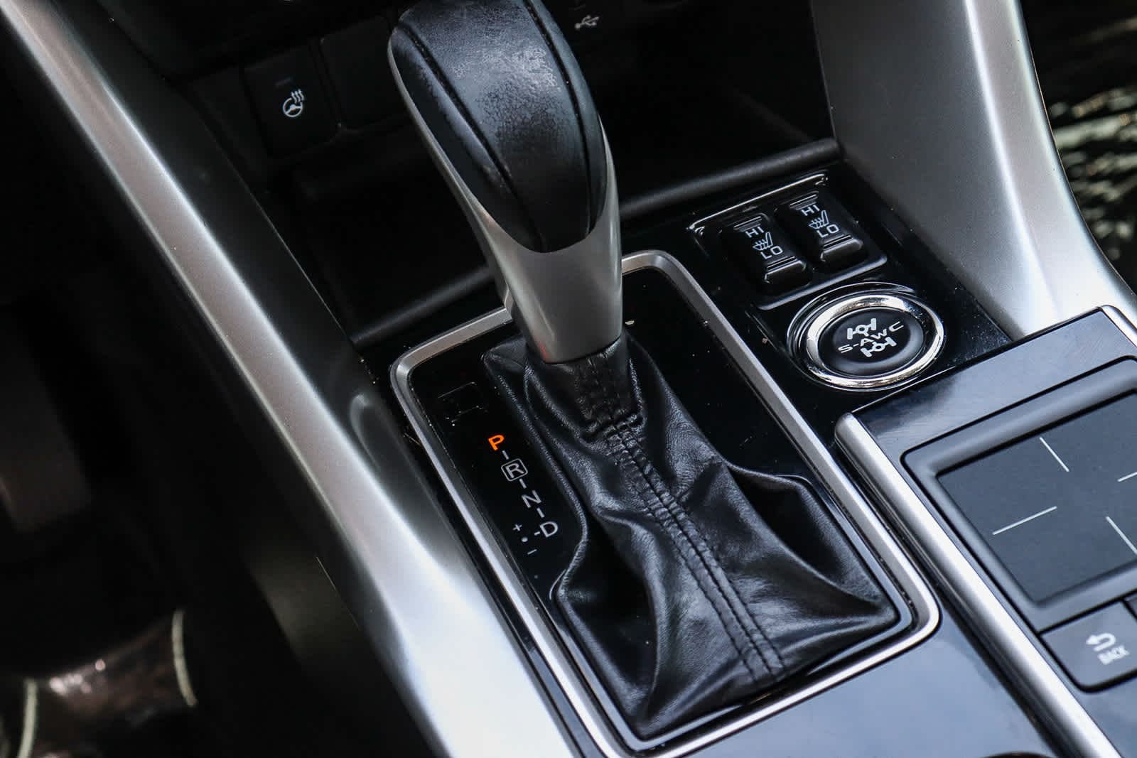 Thumbnail: 2019 Mitsubishi Eclipse Cross - 20