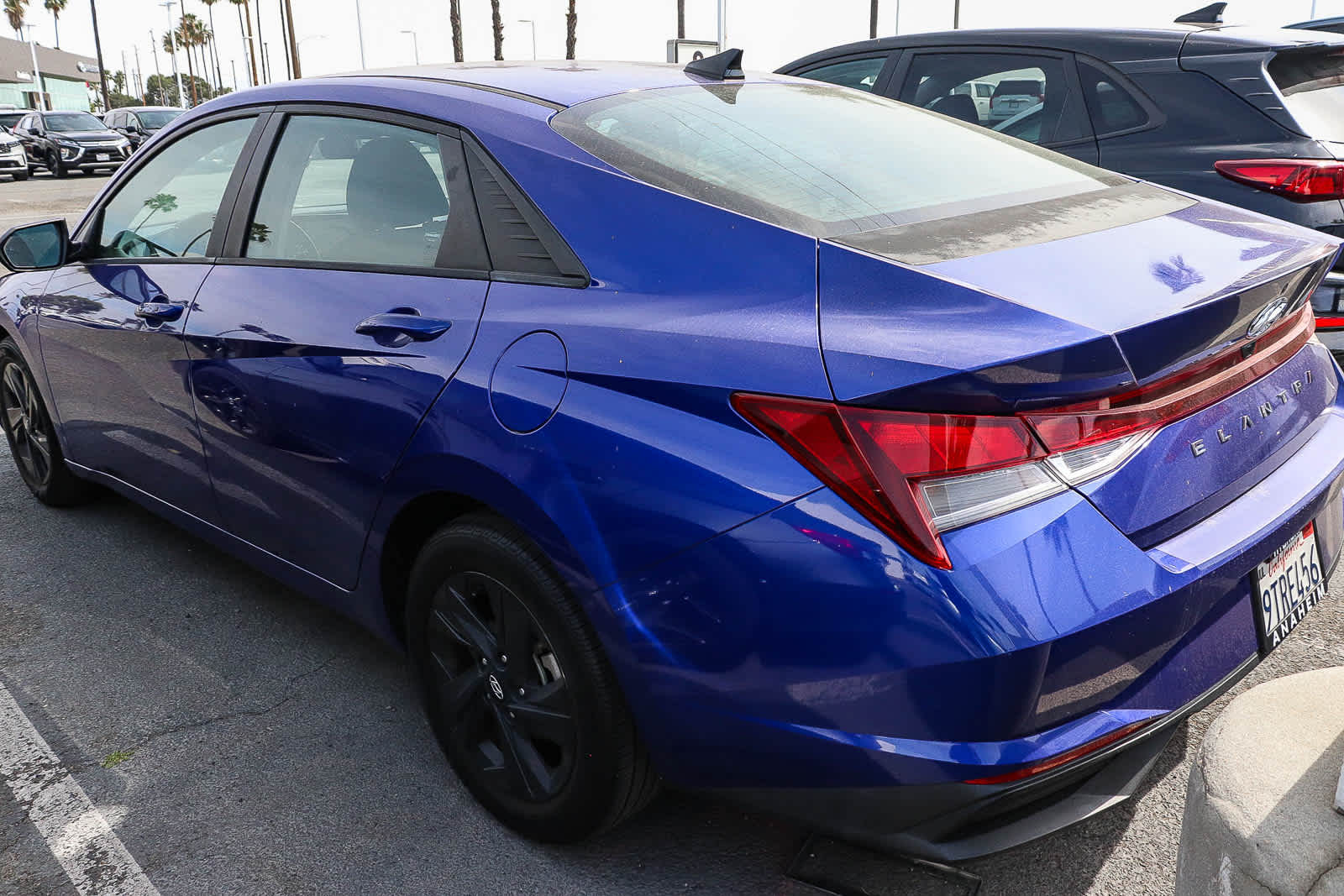 Thumbnail: 2022 Hyundai Elantra - 6