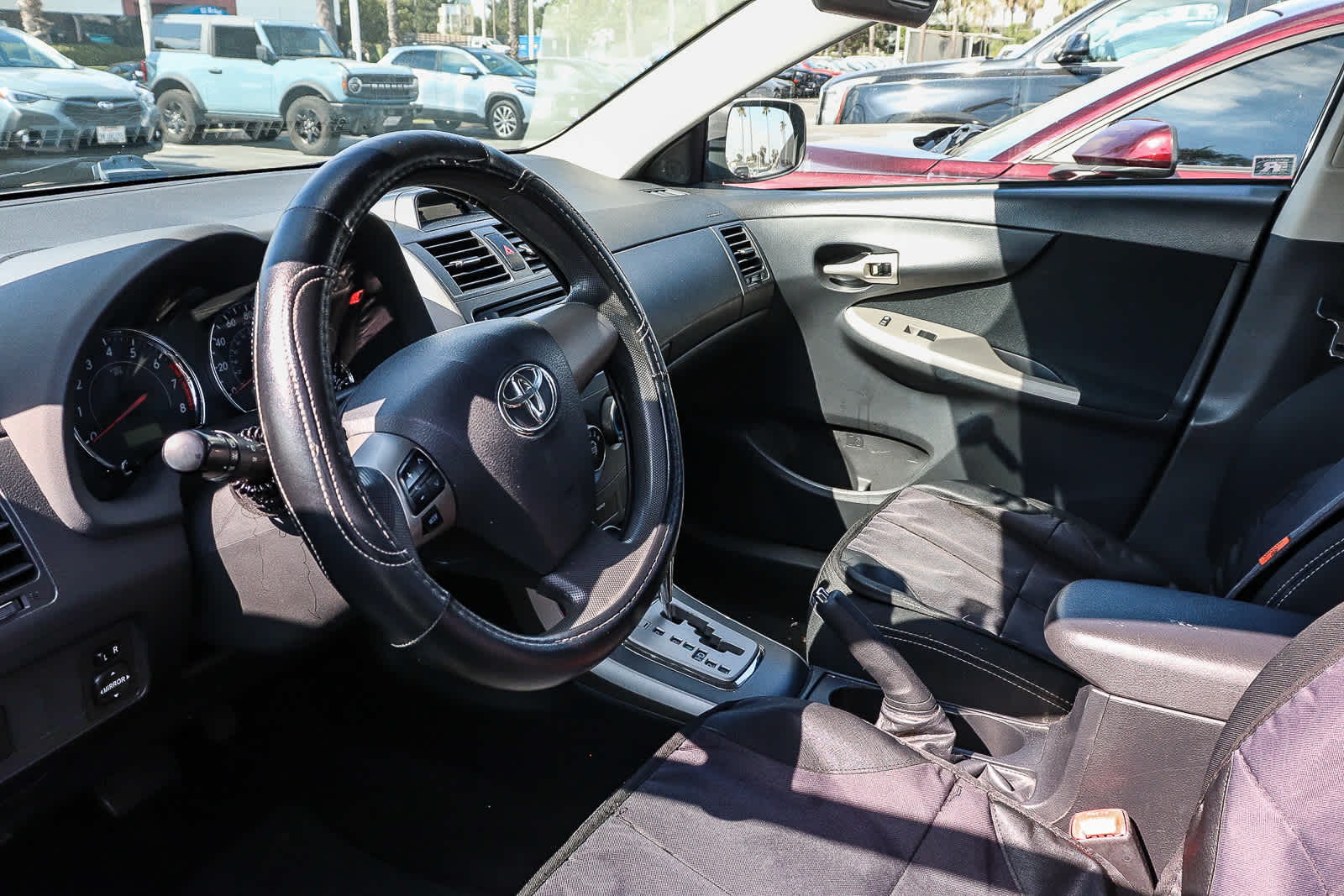 Thumbnail: 2013 Toyota Corolla - 9