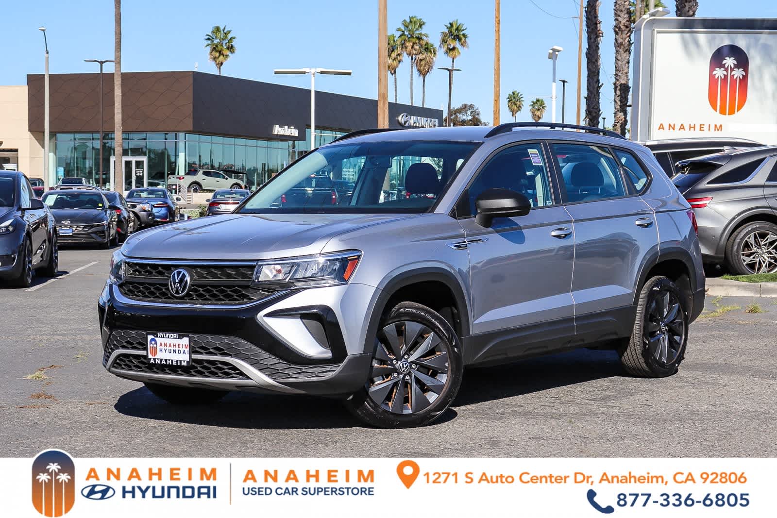 2022 Volkswagen Taos S's photo