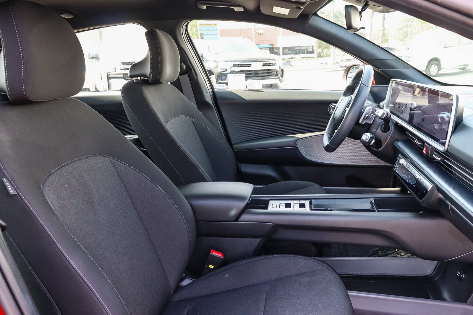 Thumbnail: 2024 Hyundai Ioniq 6 - 22