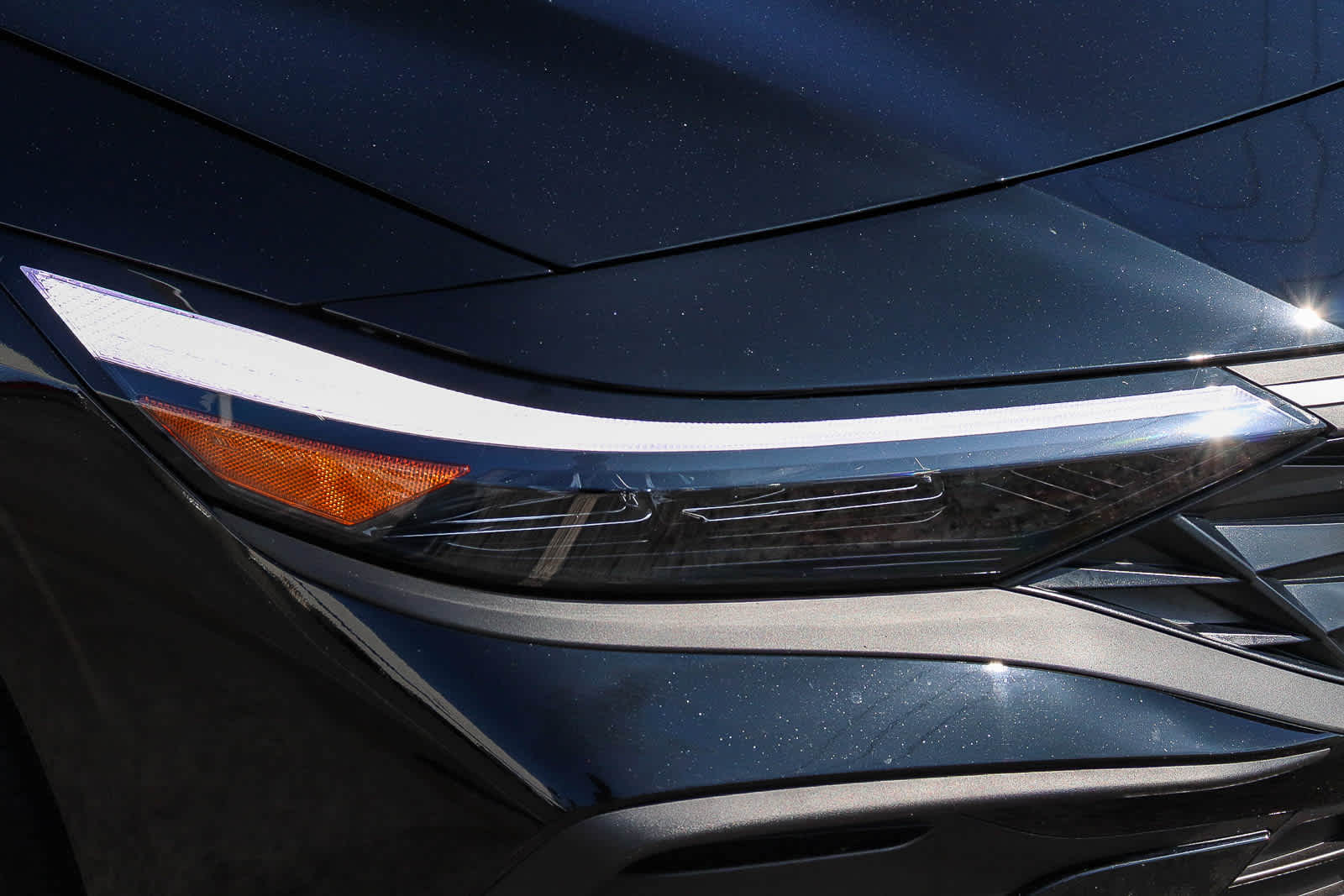 Thumbnail: 2025 Hyundai Elantra - 3