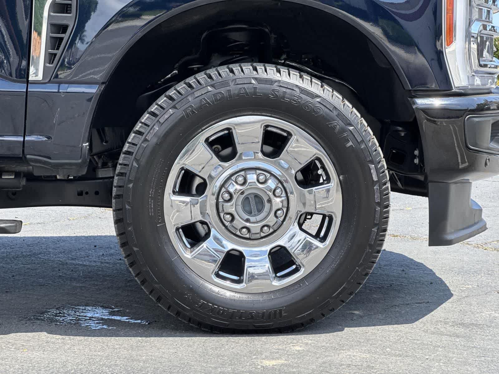 Thumbnail: 2023 Ford Econoline - 42