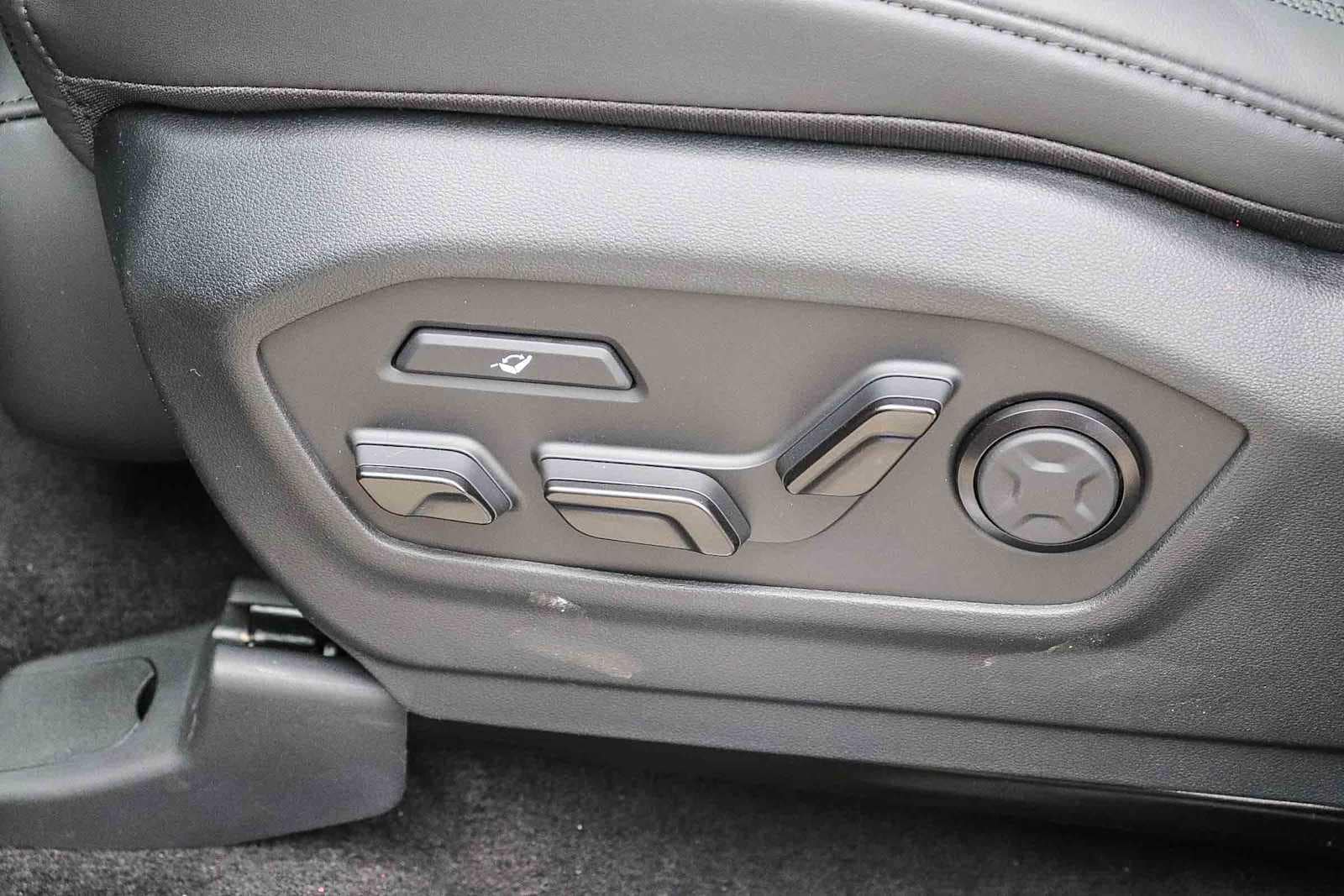 Thumbnail: 2026 Hyundai Santa Fe - 22