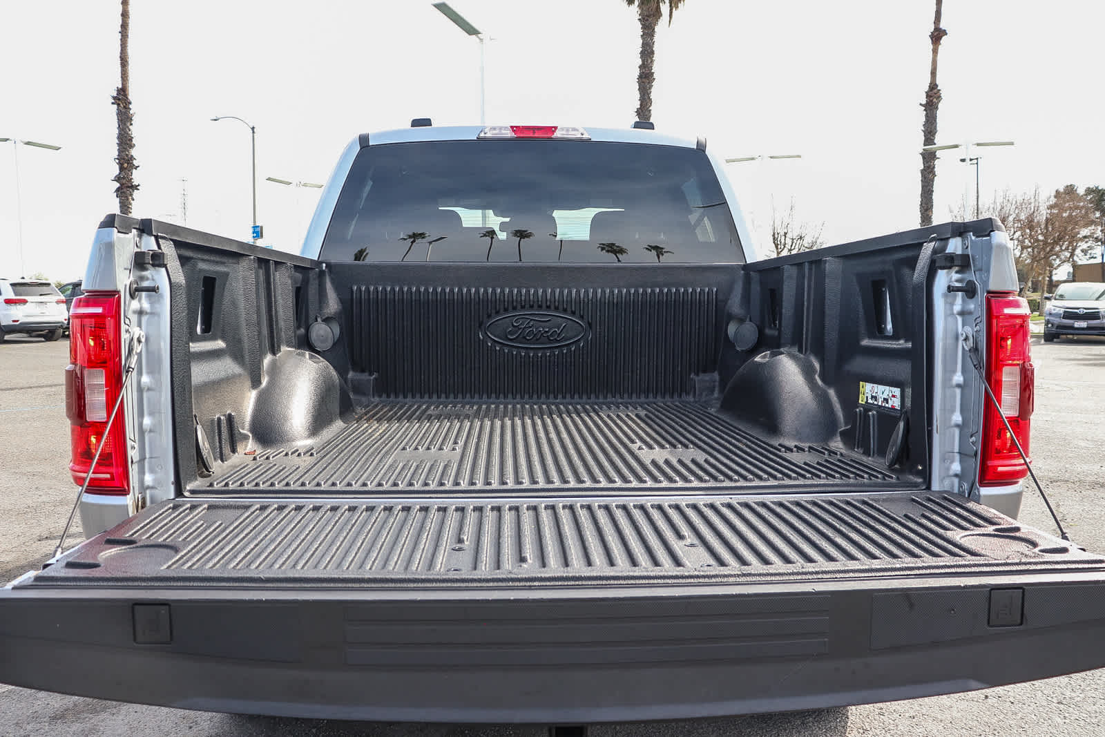 Thumbnail: 2022 Ford F-150 - 16