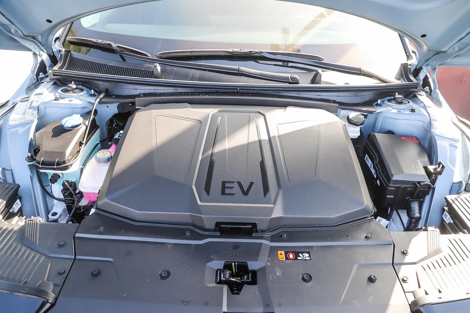 Thumbnail: 2026 Hyundai Ioniq 5 - 14