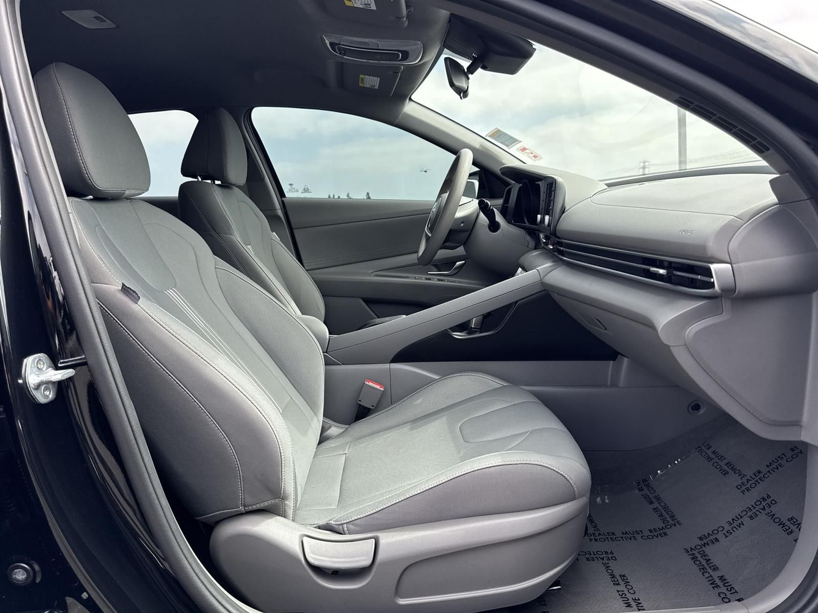 Thumbnail: 2022 Hyundai Elantra - 36