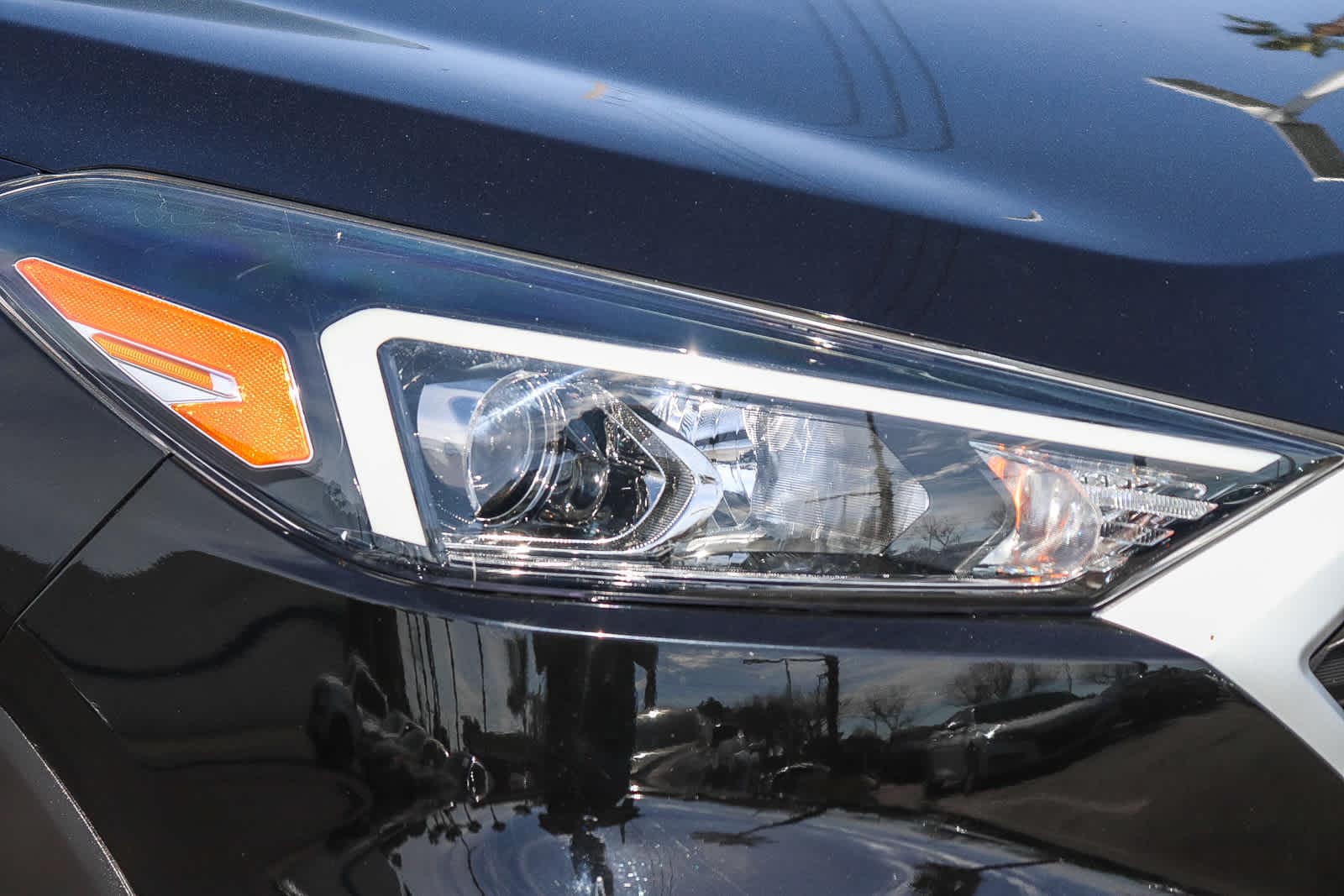 Thumbnail: 2020 Hyundai Tucson - 4