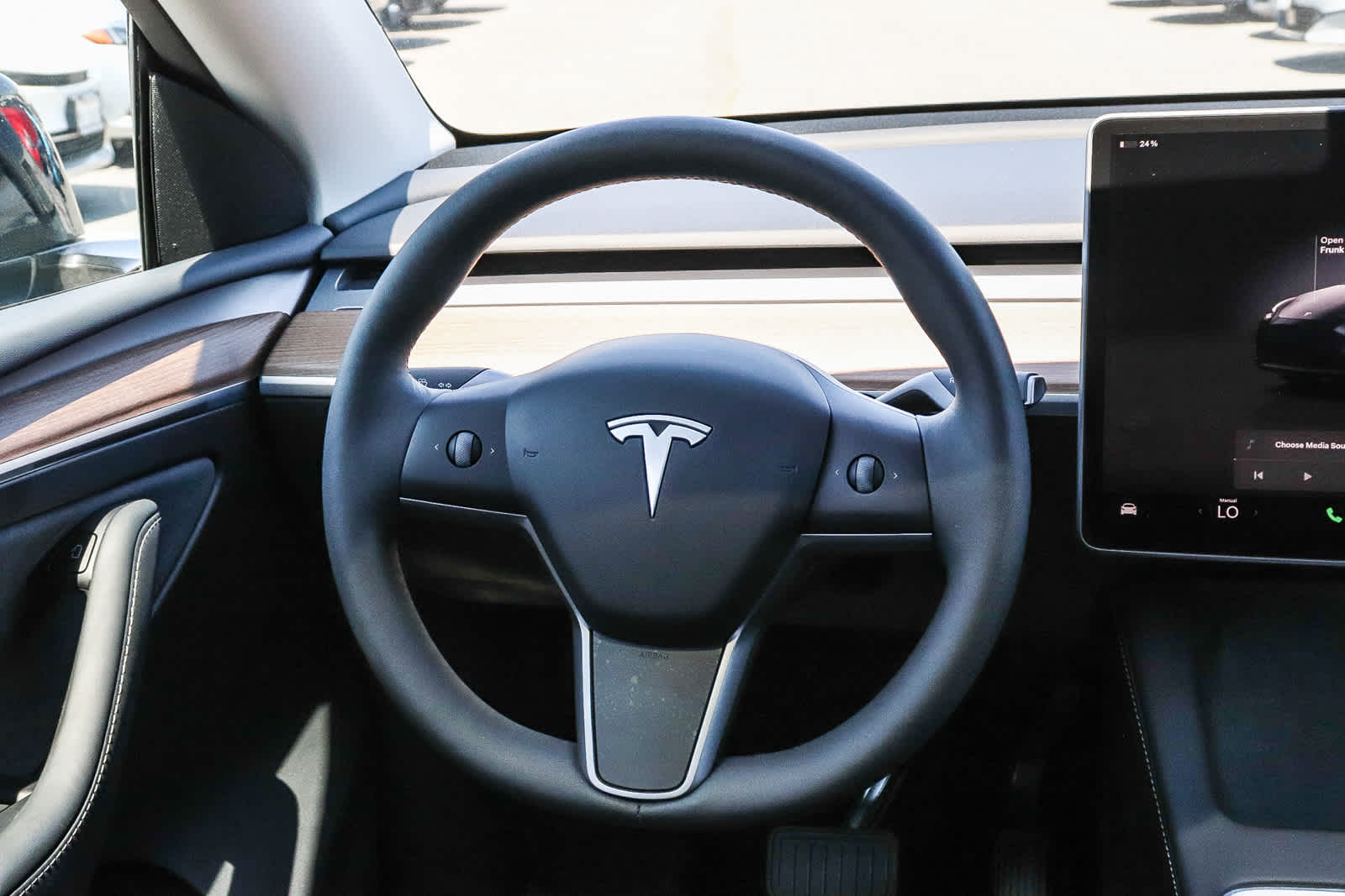 Thumbnail: 2024 Tesla Model Y - 17