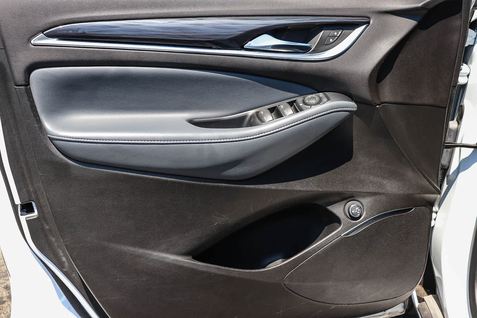 Thumbnail: 2023 Buick Enclave - 26