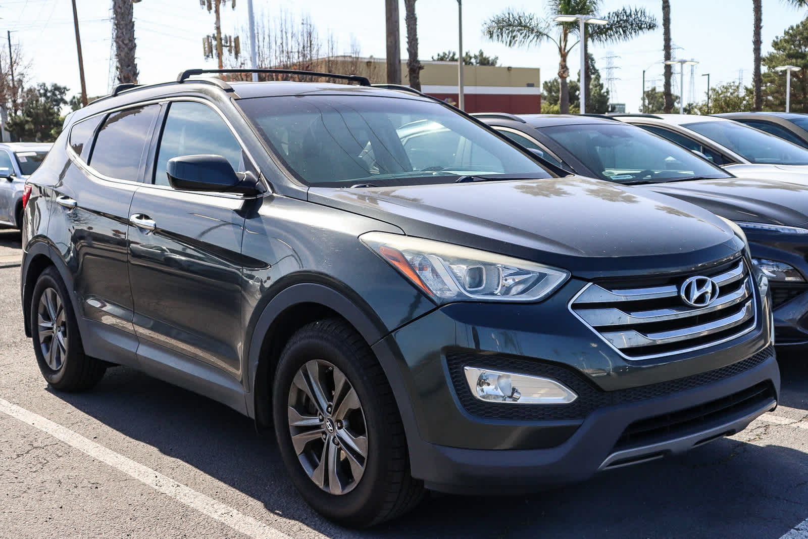 Thumbnail: 2013 Hyundai Santa Fe - 3
