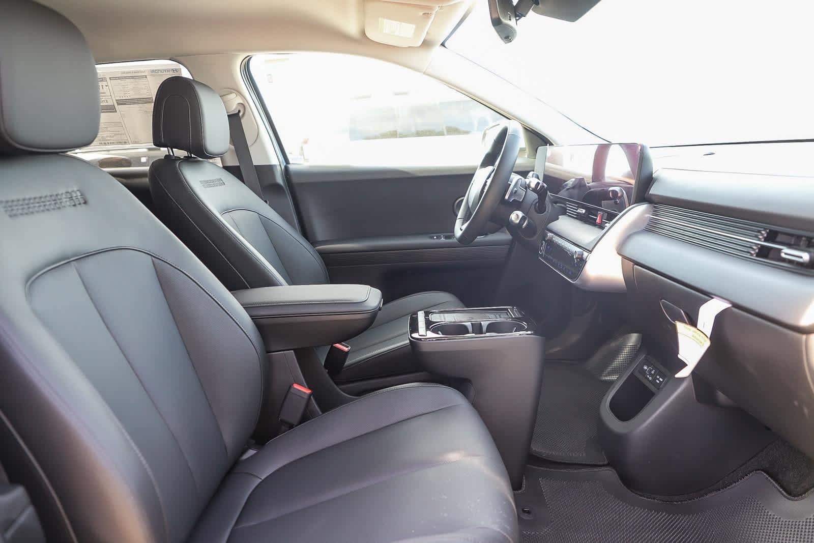 Thumbnail: 2026 Hyundai Ioniq 5 - 14