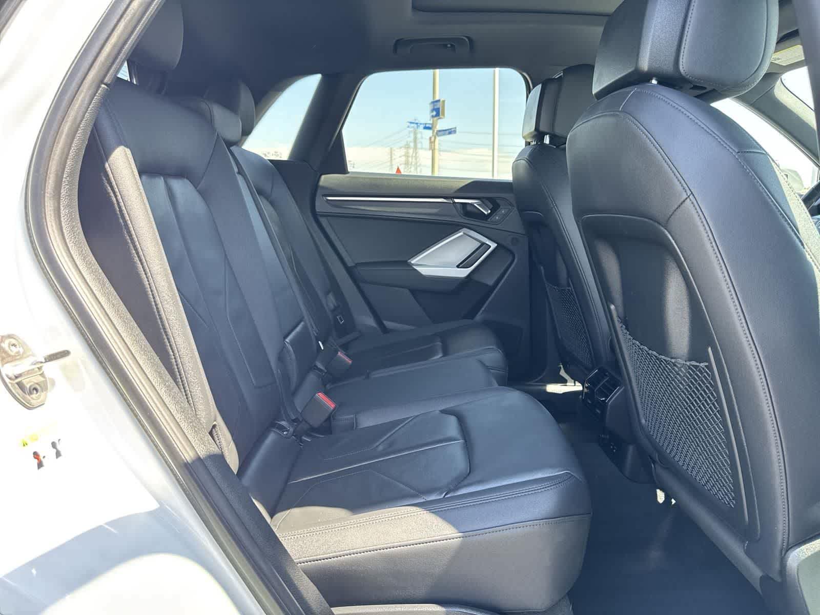 Thumbnail: 2024 Audi Q3 - 37