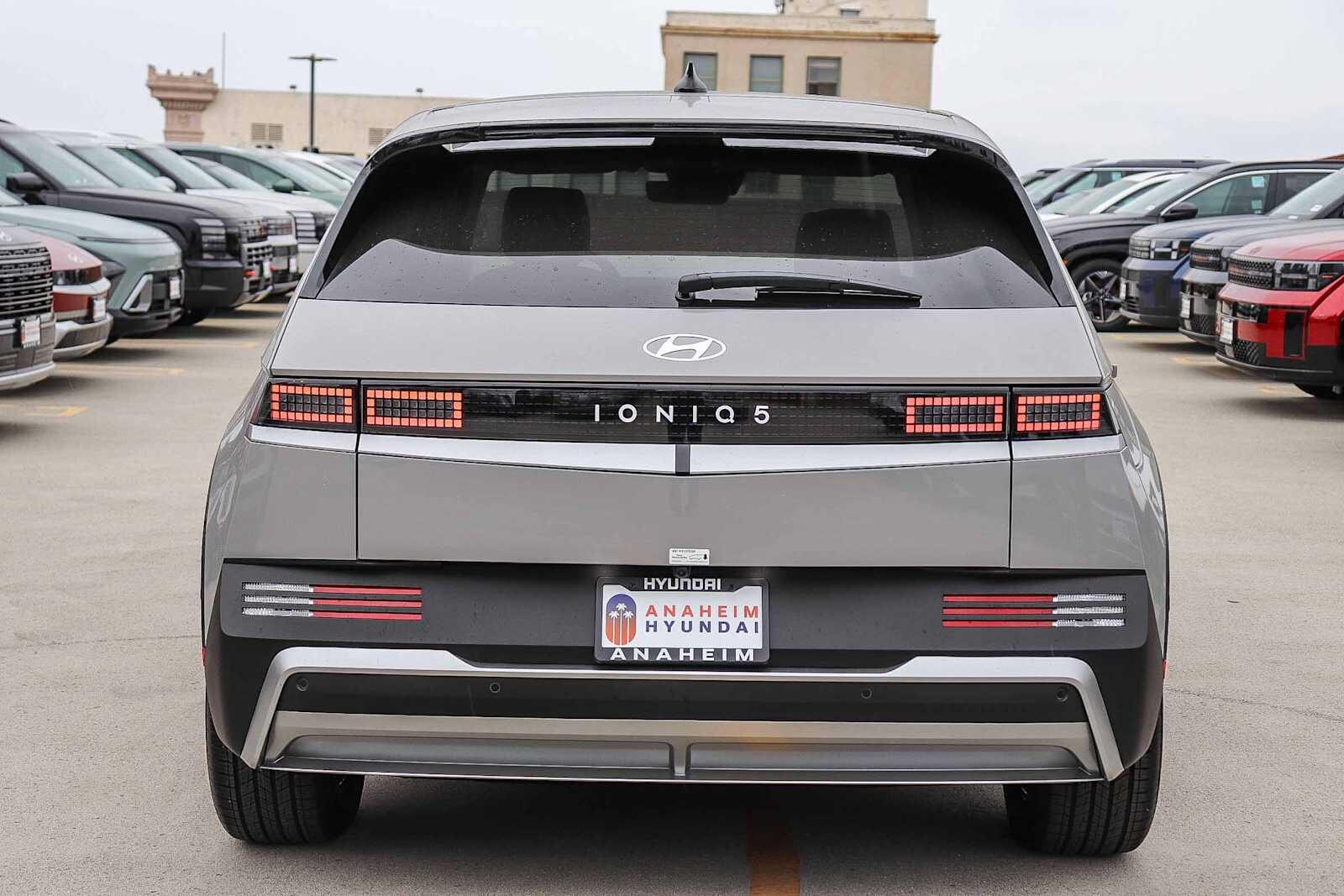 Thumbnail: 2026 Hyundai Ioniq 5 - 7