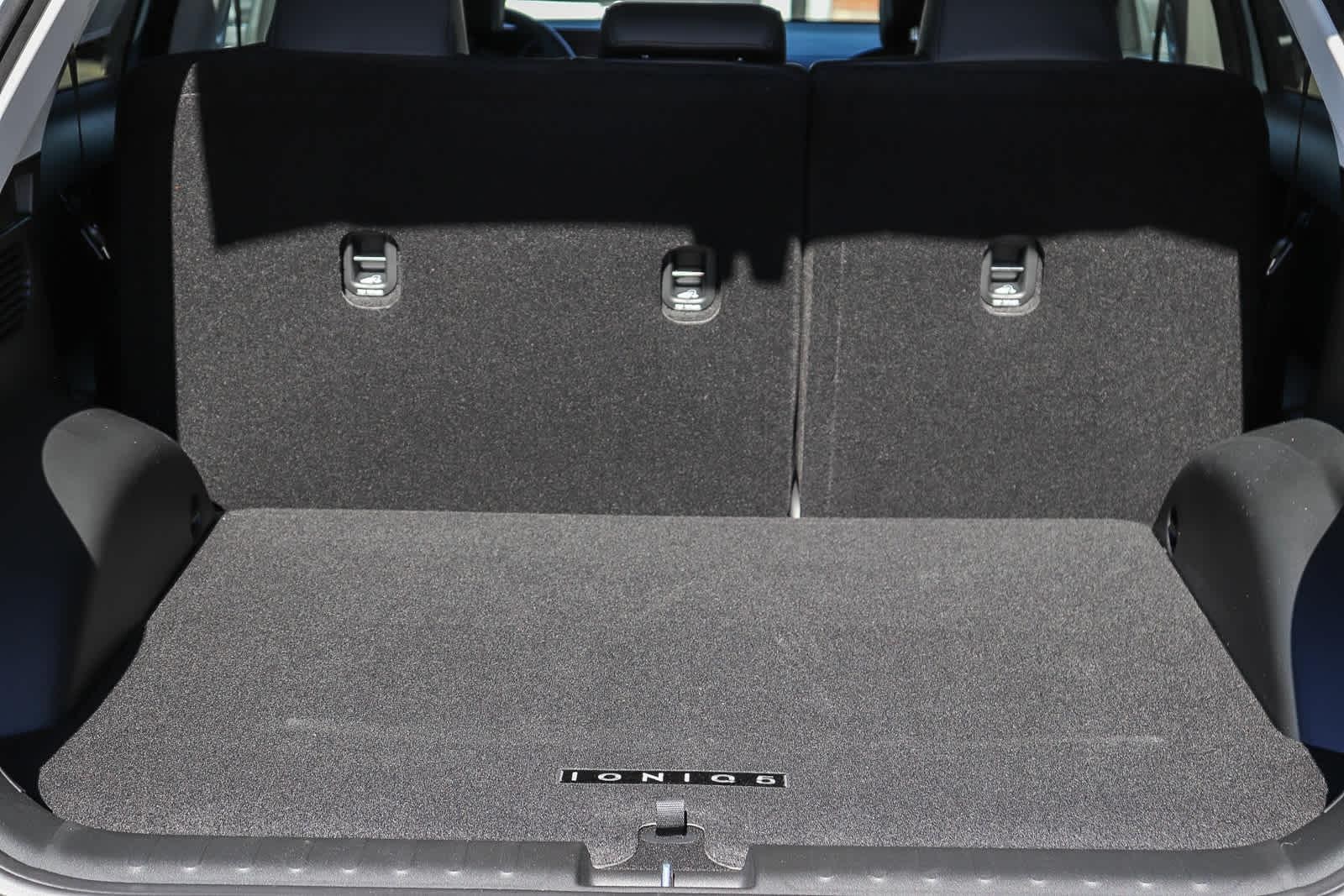 Thumbnail: 2026 Hyundai Ioniq 5 - 13