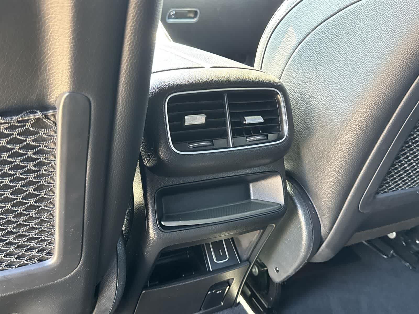 Thumbnail: 2022 Mercedes-Benz GLE - 36