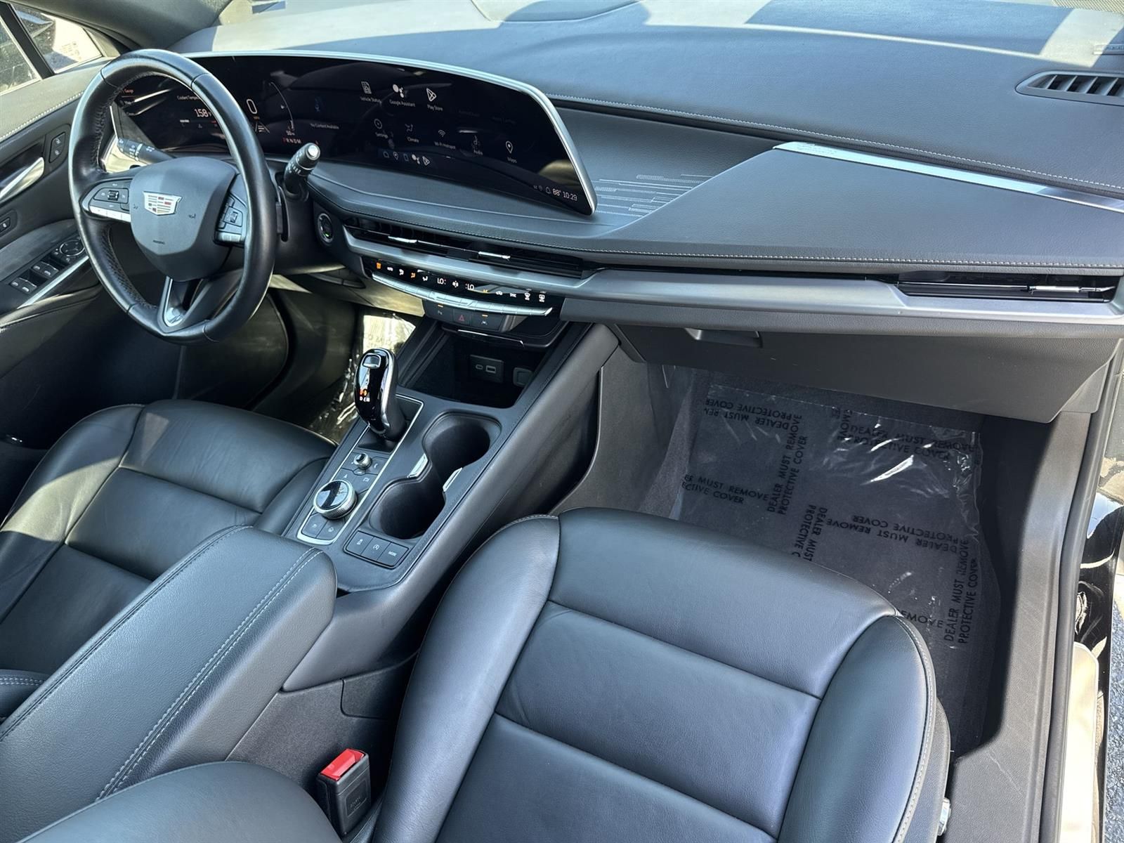 Thumbnail: 2024 Cadillac XT4 - 39