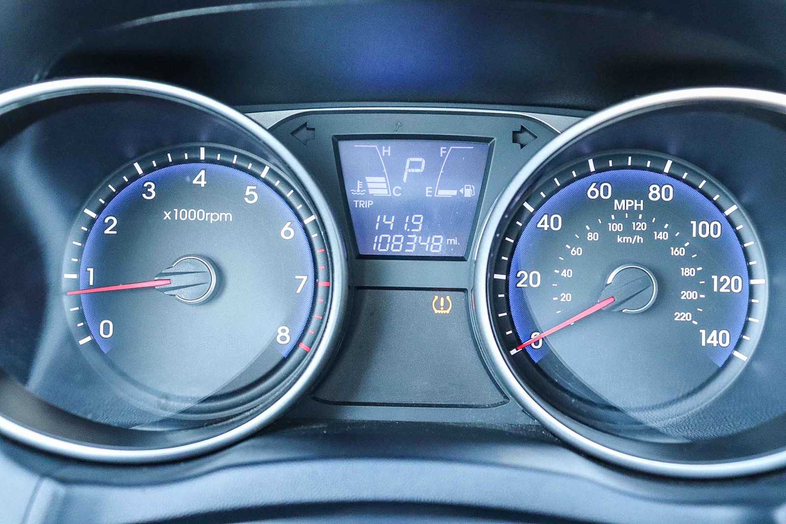 Thumbnail: 2010 Hyundai Tucson - 21