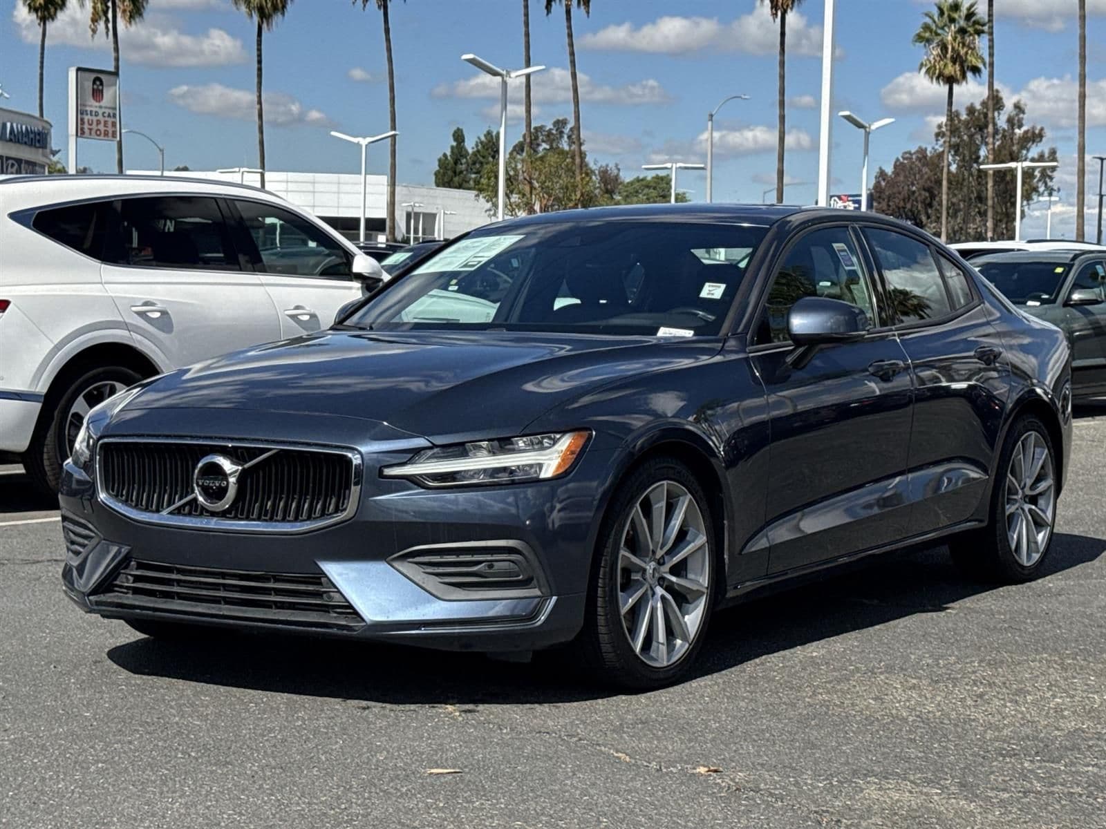Thumbnail: 2020 Volvo S60 - 6