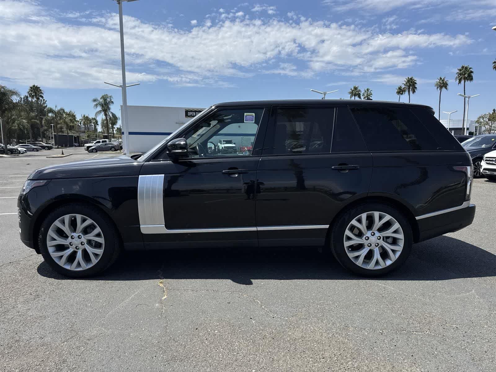 Thumbnail: 2022 Land Rover Range Rover - 5