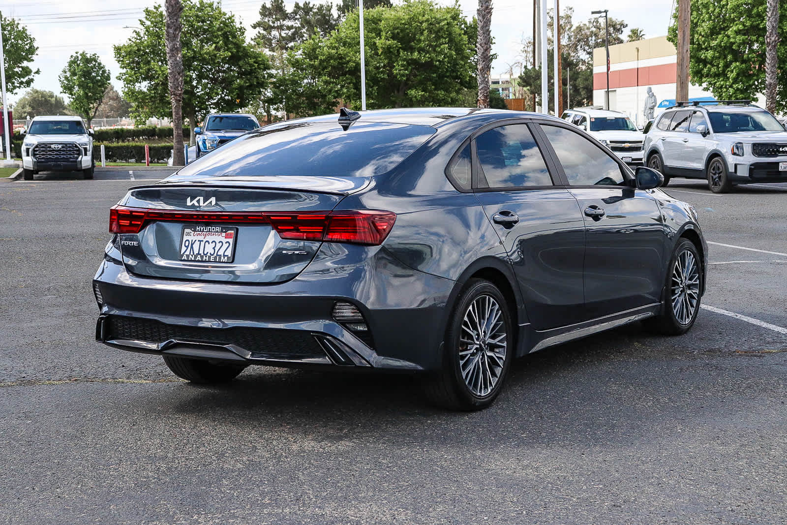 2024 Kia Forte GT-Line photo 5