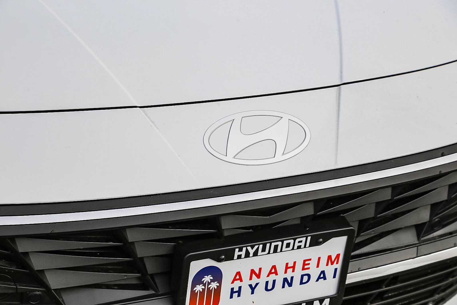 Thumbnail: 2026 Hyundai Elantra - 5