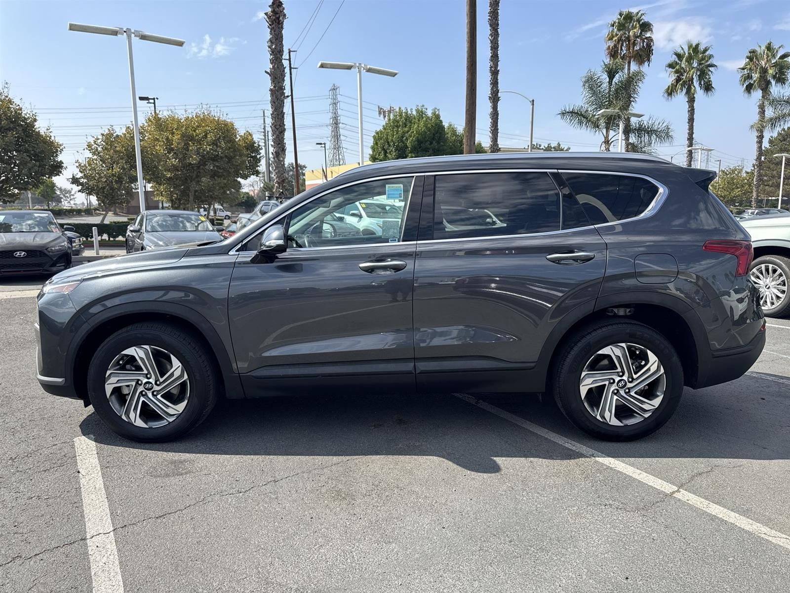 Thumbnail: 2023 Hyundai Santa Fe - 5