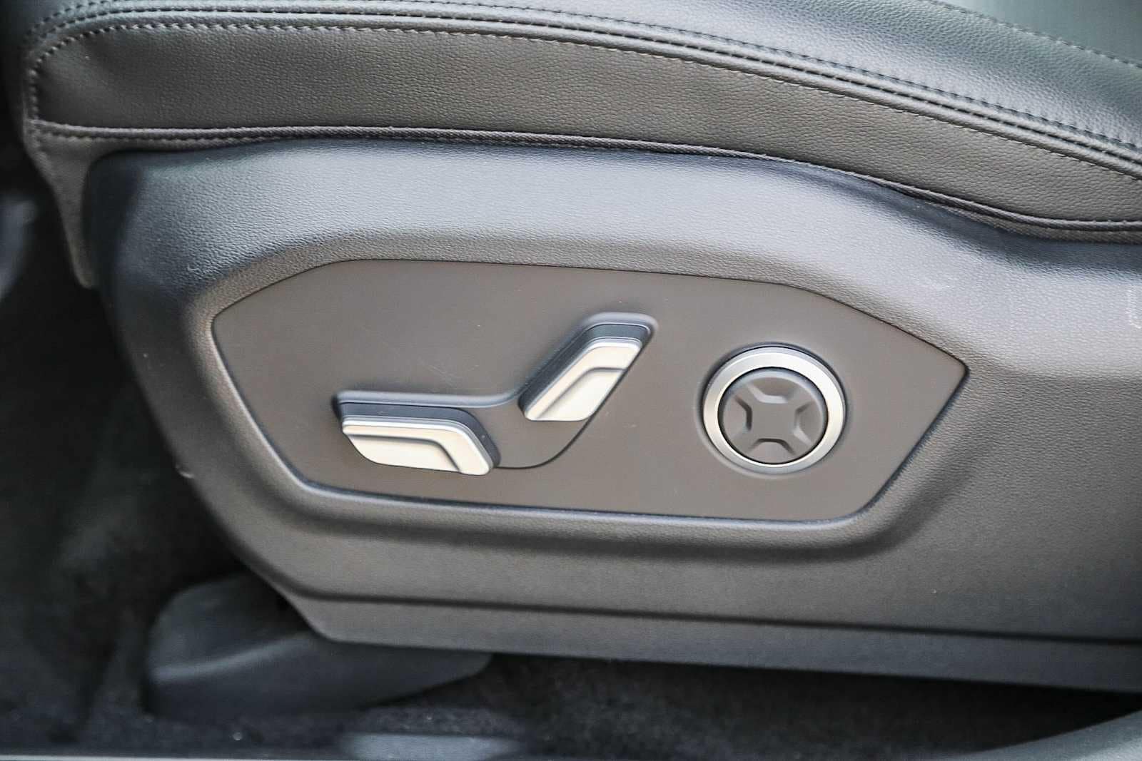 Thumbnail: 2026 Hyundai Santa Fe - 22