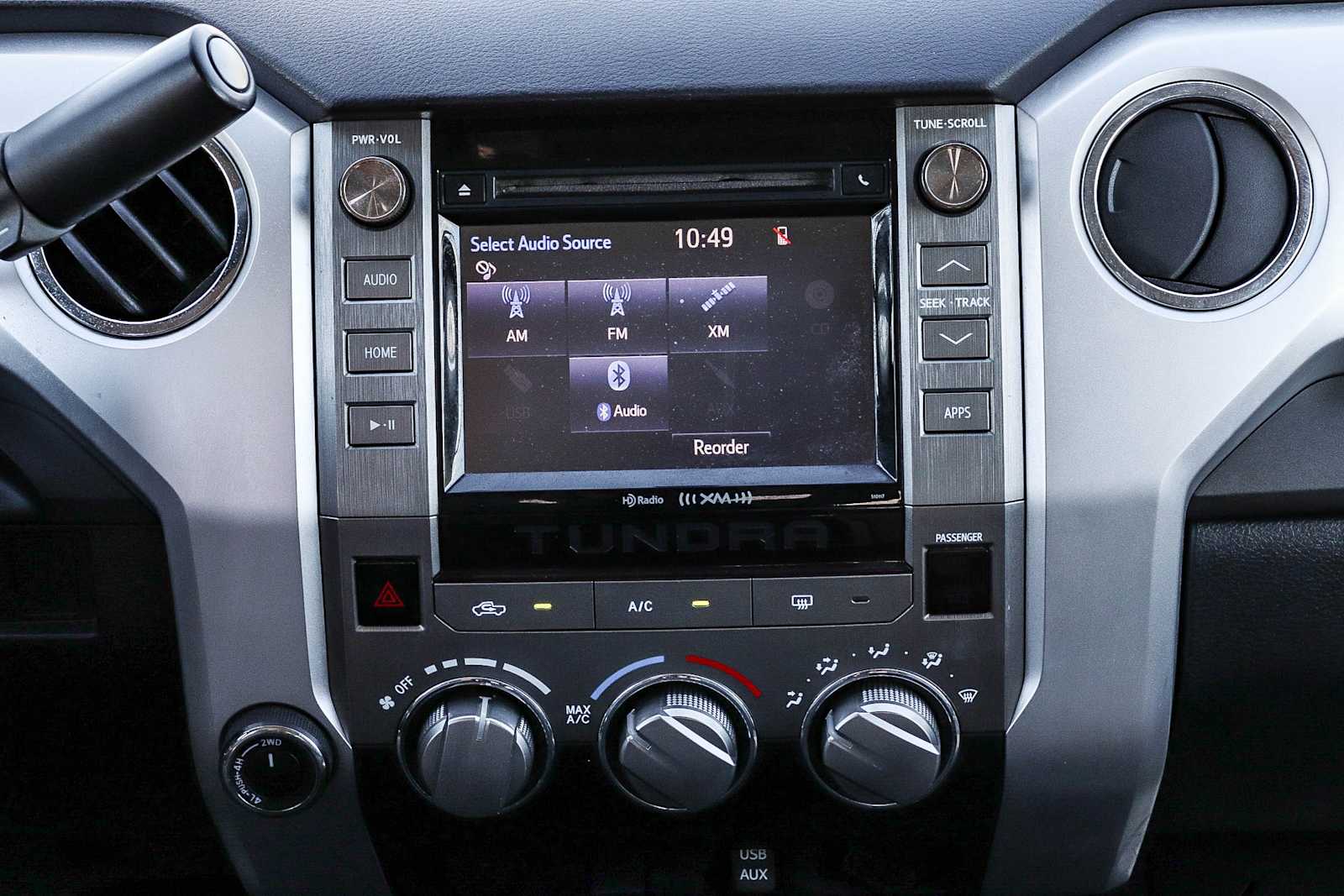 Thumbnail: 2016 Toyota Tundra - 13