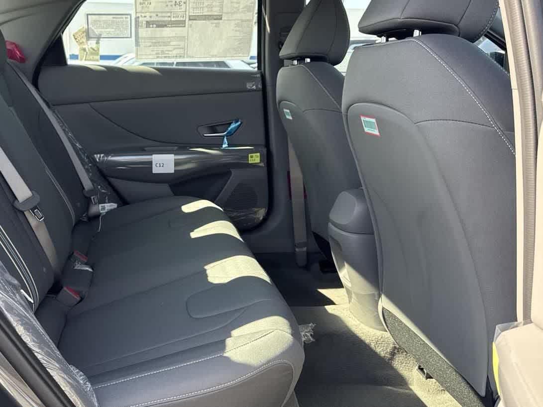 Thumbnail: 2025 Hyundai Elantra - 34