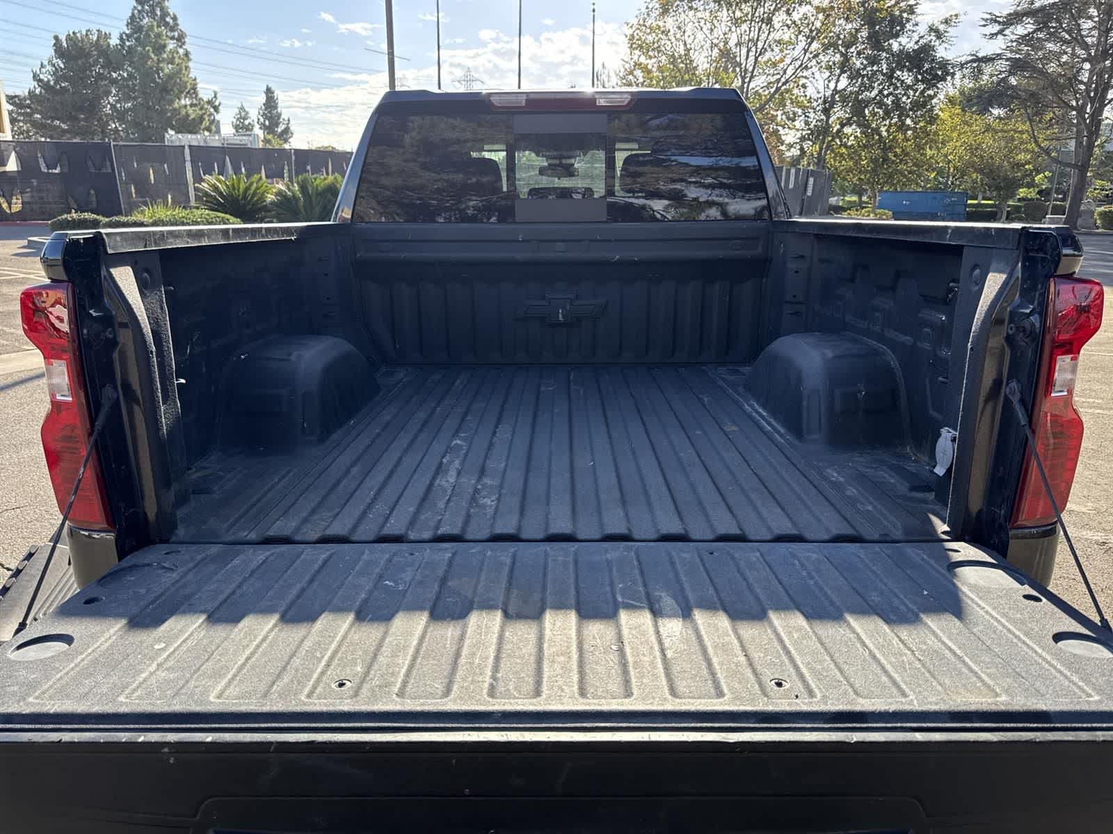 Thumbnail: 2024 Chevrolet Silverado 1500 - 35