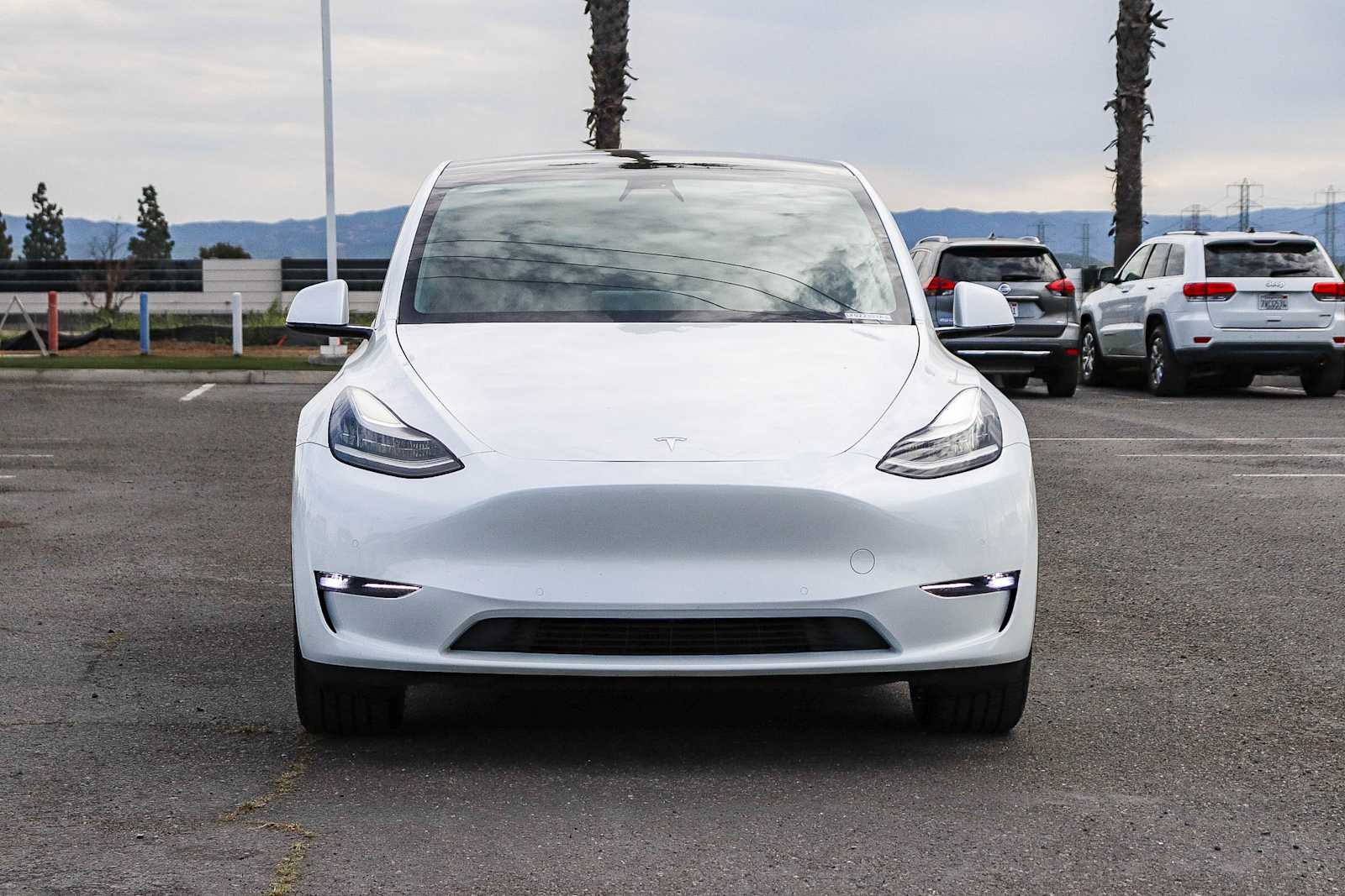 Used 2020 Tesla Model Y Long Range with VIN 5YJYGDEE2LF022307 for sale in Anaheim, CA