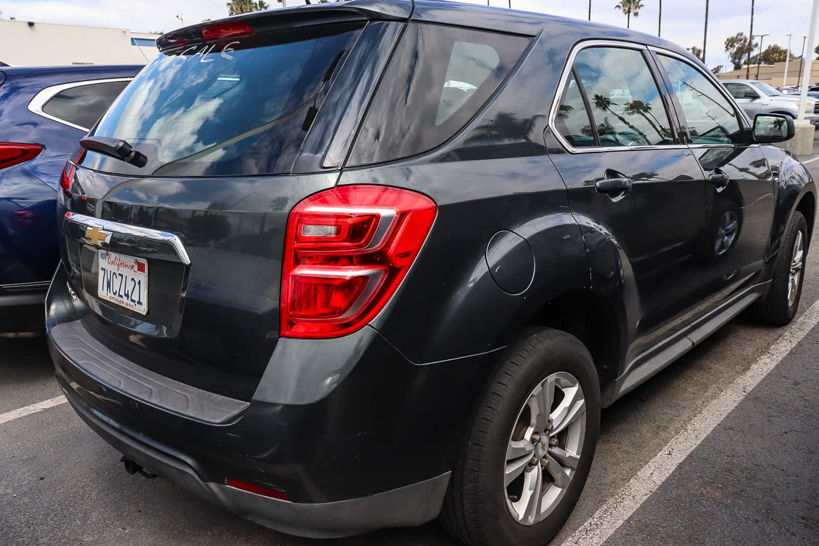 2017 Chevrolet Equinox LS photo 6