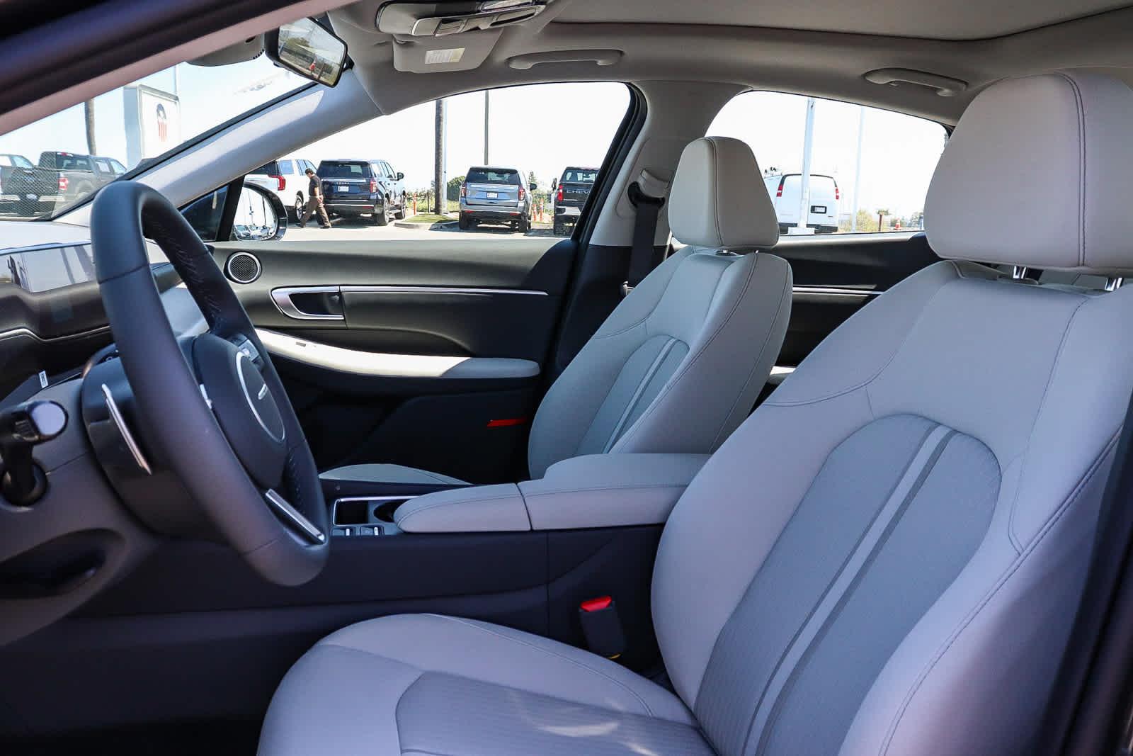 Thumbnail: 2026 Hyundai Sonata - 25