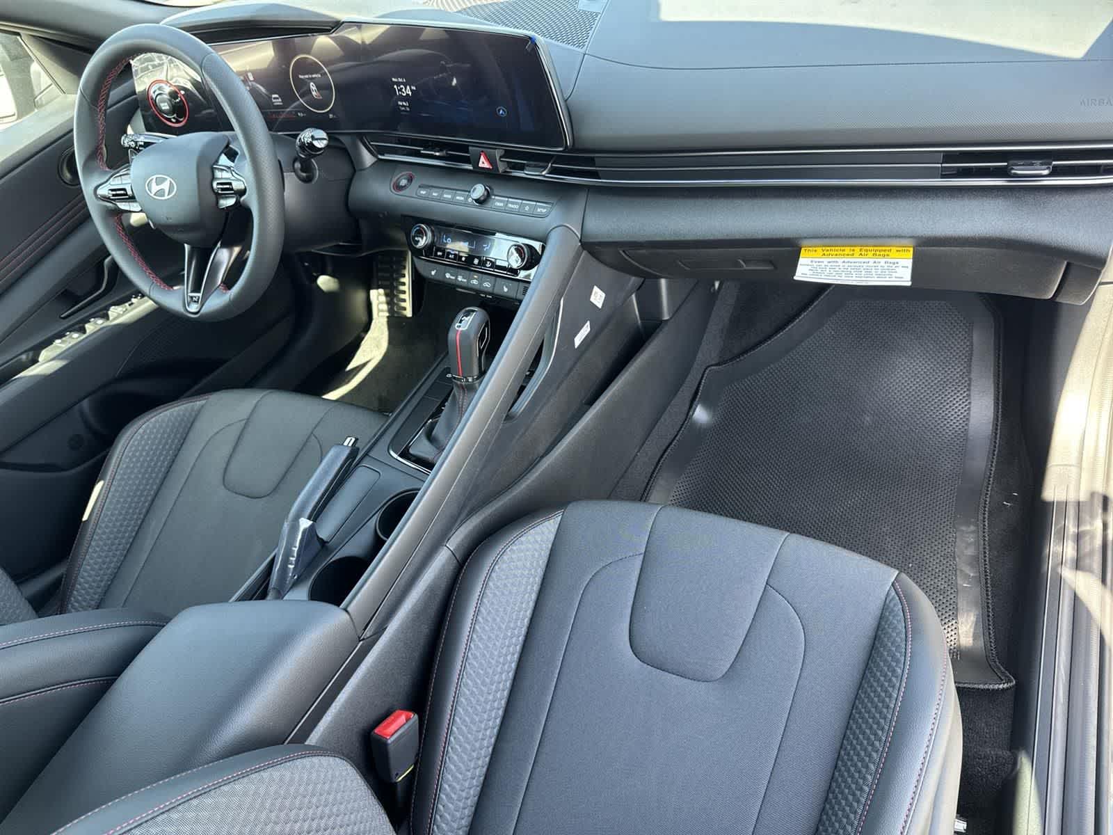 Thumbnail: 2025 Hyundai Elantra - 39
